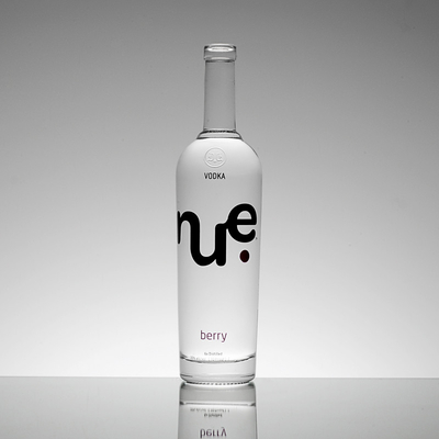 375ml 700ml 750ml Водка Виски Ликер Стеклянная бутылка с индивидуальным дизайном и поверхностью мороза