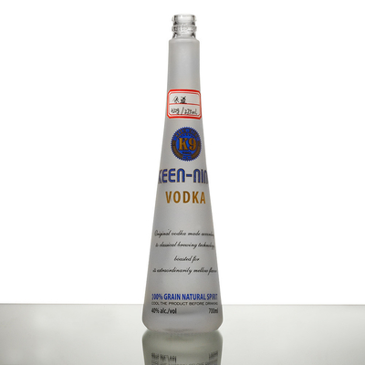 500ml 700ml 750ml Круглая пустая стеклянная бутылка с пробкой из стеклянного материала Super Flint