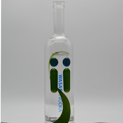 Super Flint Glass Whiskey Rum Gin Бутылки с индивидуальным рельефным резным дизайном и деревянной крышкой